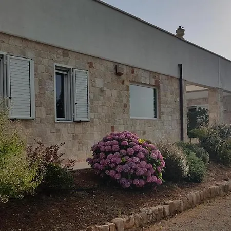 Casa Leralora - Elegante Con Piscina, A Due Passi Dal Mare * Conversano