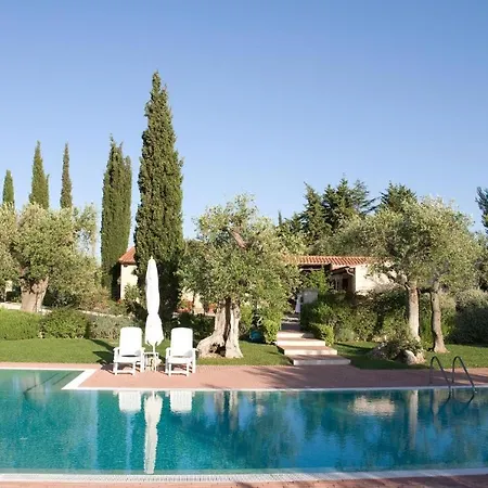 Casa de Férias Casa Leralora - Elegante Con Piscina, A Due Passi Dal Mare
