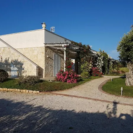 Casa Leralora - Elegante Con Piscina, A Due Passi Dal Mare *