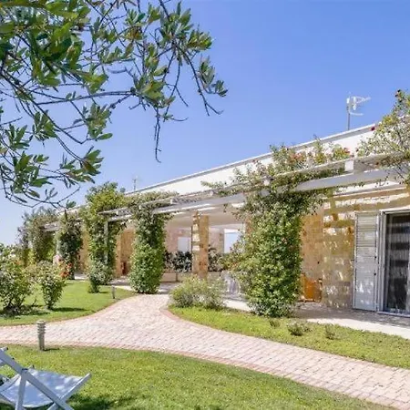 Casa Leralora - Elegante Con Piscina, A Due Passi Dal Mare * Conversano