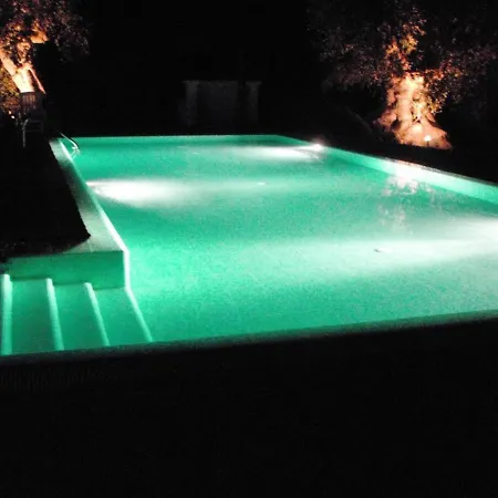 Casa de Férias Casa Leralora - Elegante Con Piscina, A Due Passi Dal Mare *