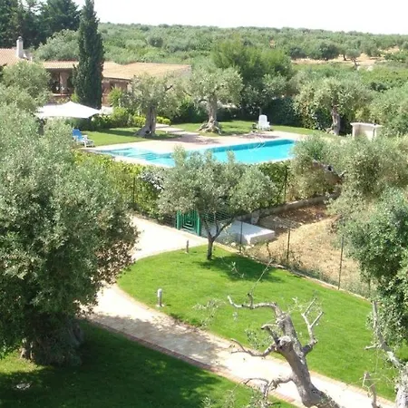 Casa Leralora - Elegante Con Piscina, A Due Passi Dal Mare Conversano